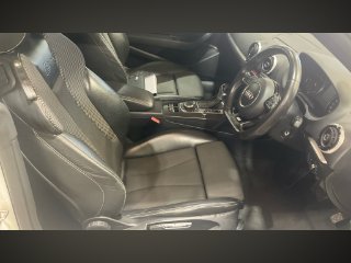 /photos/12453/03718fd7-2edb-cf73-bcf3-50acaffb83d7_i320x240.jpg