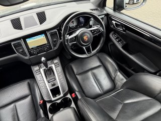 /photos/12453/229faf43-94c3-75f1-66ce-6b0b344375e6_i320x240.jpg