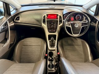 /photos/12453/48c56572-9284-6f09-3550-181dc7741fef_i320x240.jpg