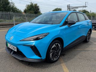/photos/12453/53f564b7-a83f-ce74-edd5-148a00b316cc_i320x240.jpg