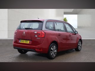/photos/12453/7b0463a8-ea6d-4091-bb59-91e03dc6bd78_i320x240.jpg