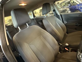 /photos/12453/7fb4ab5c-48f3-ce54-b519-f349eb799c3d_i320x240.jpg
