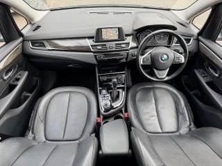 /photos/12453/8ac2272b-447c-3084-c087-84c750eaa333_i320x240.jpg