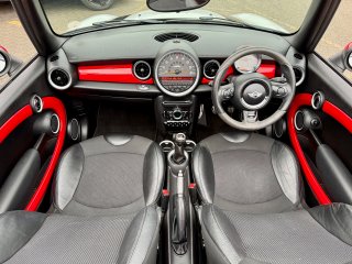 /photos/12453/92a68ee0-2d0c-ed65-4dd2-55c8318741f0_i320x240.jpg