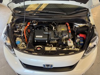 /photos/12453/994413e0-ab2d-73d7-7586-b6fde5487230_i320x240.jpg