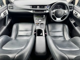 /photos/12453/af8b67e8-f369-ebbf-c06b-644b17982754_i320x240.jpg