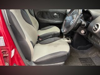 /photos/12453/b9aac77b-8e08-f70f-d27a-7cc16aa9180f_i320x240.jpg