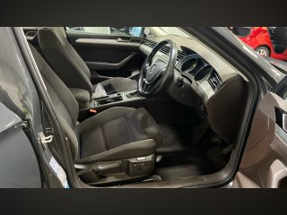 /photos/12453/c8ec39ad-39fb-12d3-c3ae-b891371acb9c_i320x240.jpg