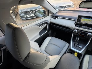 /photos/12453/dbf62d40-9745-795e-e54d-168284fd1a56_i320x240.jpg